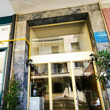 Central Apartment In Pangrati - Opp Pangrati Grove Αθήνα Εξωτερικό φωτογραφία
