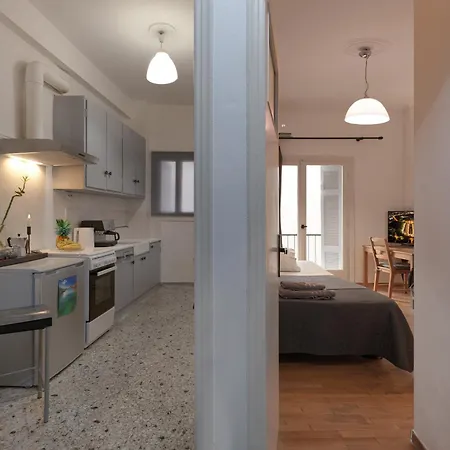 Central Apartment In Pangrati - Opp Pangrati Grove Αθήνα Εξωτερικό φωτογραφία