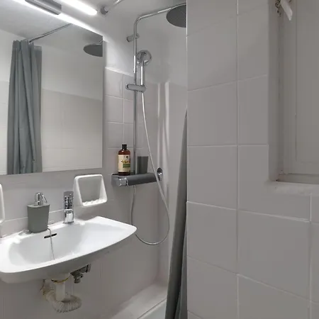 Central Apartment In Pangrati - Opp Pangrati Grove Αθήνα Εξωτερικό φωτογραφία