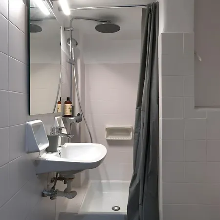 Central Apartment In Pangrati - Opp Pangrati Grove Αθήνα Εξωτερικό φωτογραφία