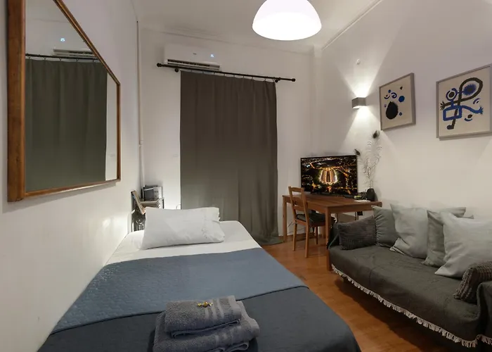 Central Apartment In Pangrati - Opp Pangrati Grove