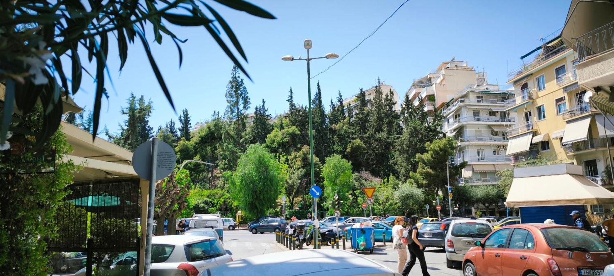 In Pangrati - Opp Pangrati Grove Atene